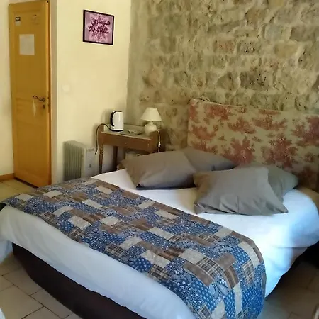 Au Coeur Du Caylar