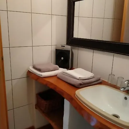 Au Coeur Du Caylar Couette-café Le Caylar